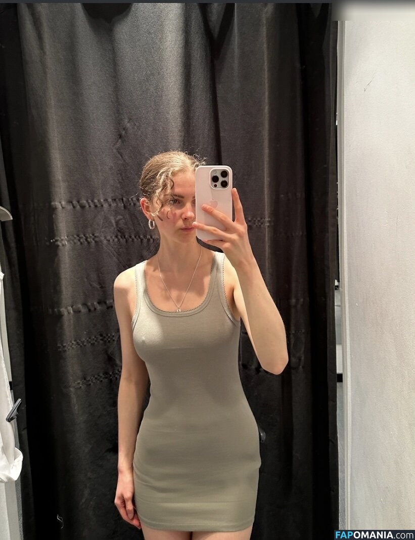 Linneasky Nud OnlyFans  Fotografie scursă #11