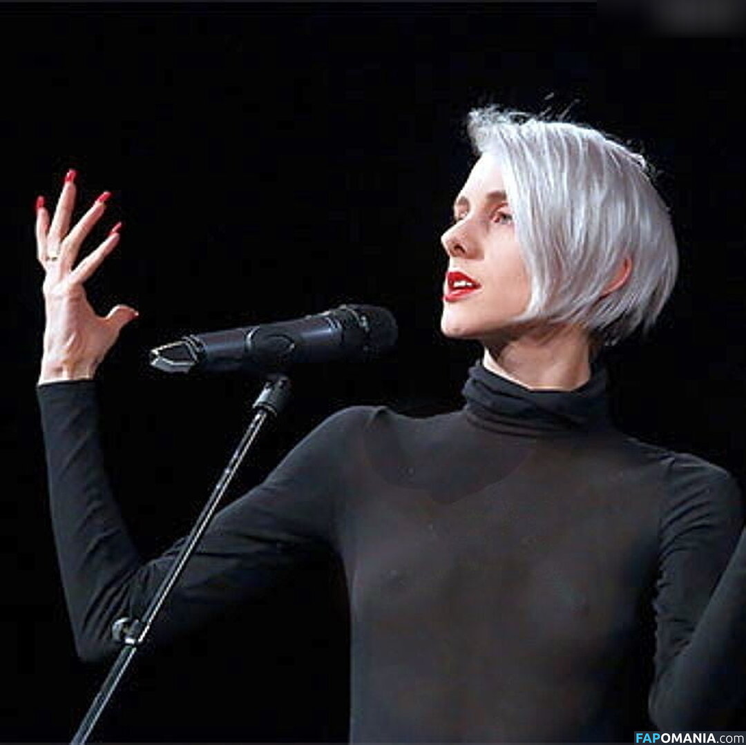 Lisa Eckhart / fraueckhart Nud OnlyFans  Fotografie scursă #23