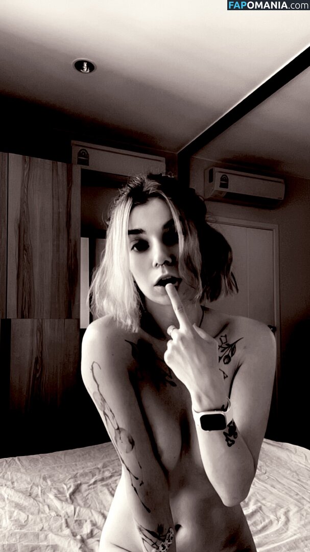 Little Satana / little.satana / s.satana_666 / tomnaya_satana Nud OnlyFans  Fotografie scursă #32