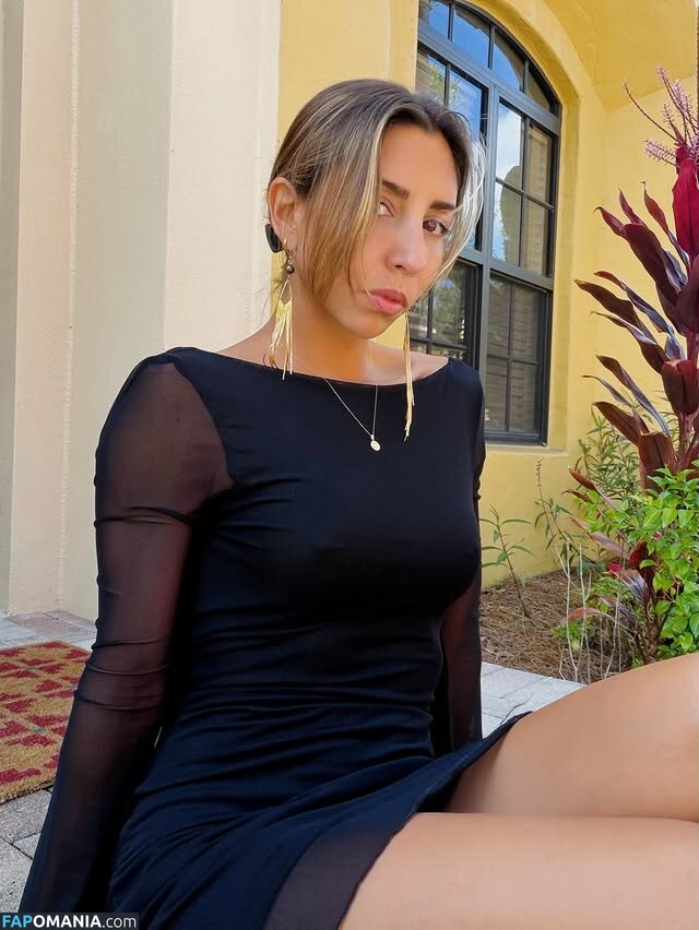 Carla Outes / littlefitdevil Nud OnlyFans  Fotografie scursă #11