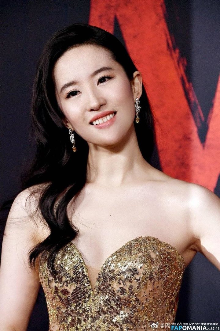 Liu Yifei / yifei_cc Nud OnlyFans  Fotografie scursă #9