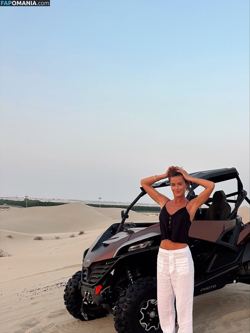Liv Bentley / Olivia Bentley / oliviabentleyk / theoliviabentley Nud OnlyFans  Fotografie scursă #4