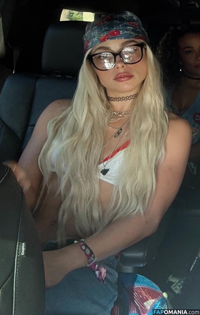 Liv Morgan / https: / yaonlylivvonce Nud OnlyFans  Fotografie scursă #967