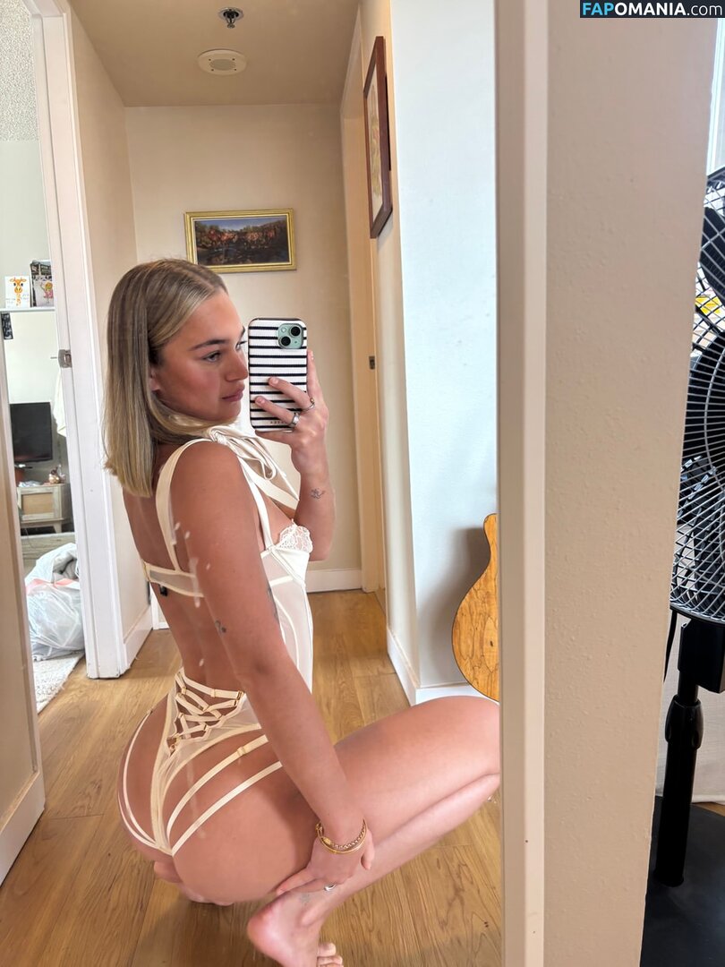 Liza Vilchynska / liza80901536 / liza_vilchynska_ Nud OnlyFans  Fotografie scursă #3