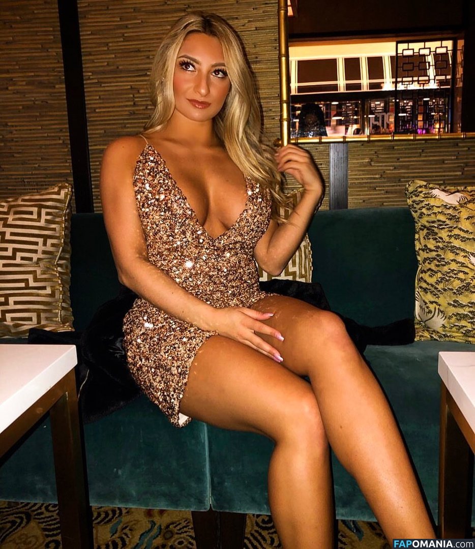 Lizzy Decologero Nud OnlyFans  Fotografie scursă #11