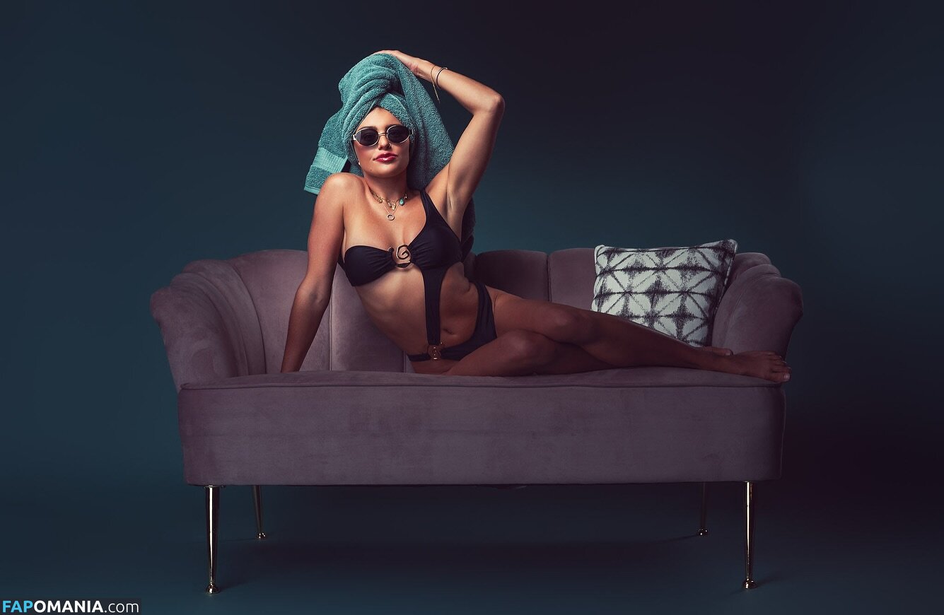 Logan Vaughan / Logan.grace / LoganGraceVaug1 / logan.grace16 Nud OnlyFans  Fotografie scursă #8