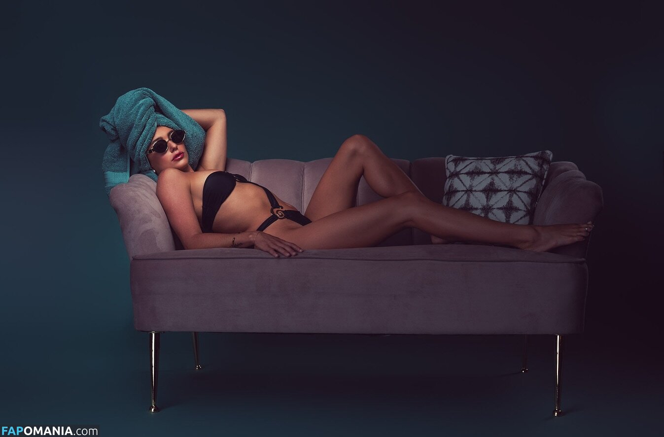 Logan Vaughan / Logan.grace / LoganGraceVaug1 / logan.grace16 Nud OnlyFans  Fotografie scursă #9