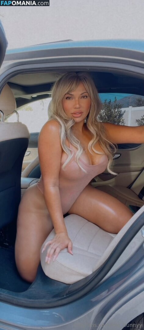 Lopera Lopez / lolo__bunnyy / lolobuns Nud OnlyFans  Fotografie scursă #1