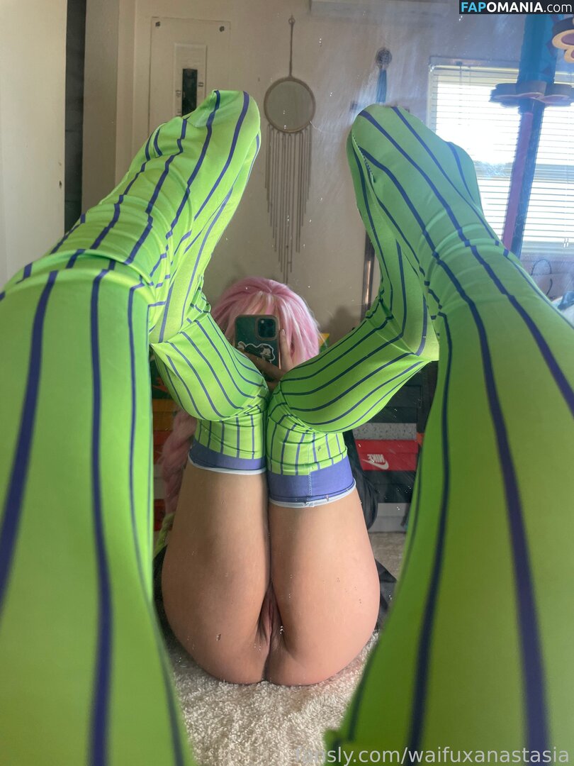 loltrxnity Nud OnlyFans  Fotografie scursă #2