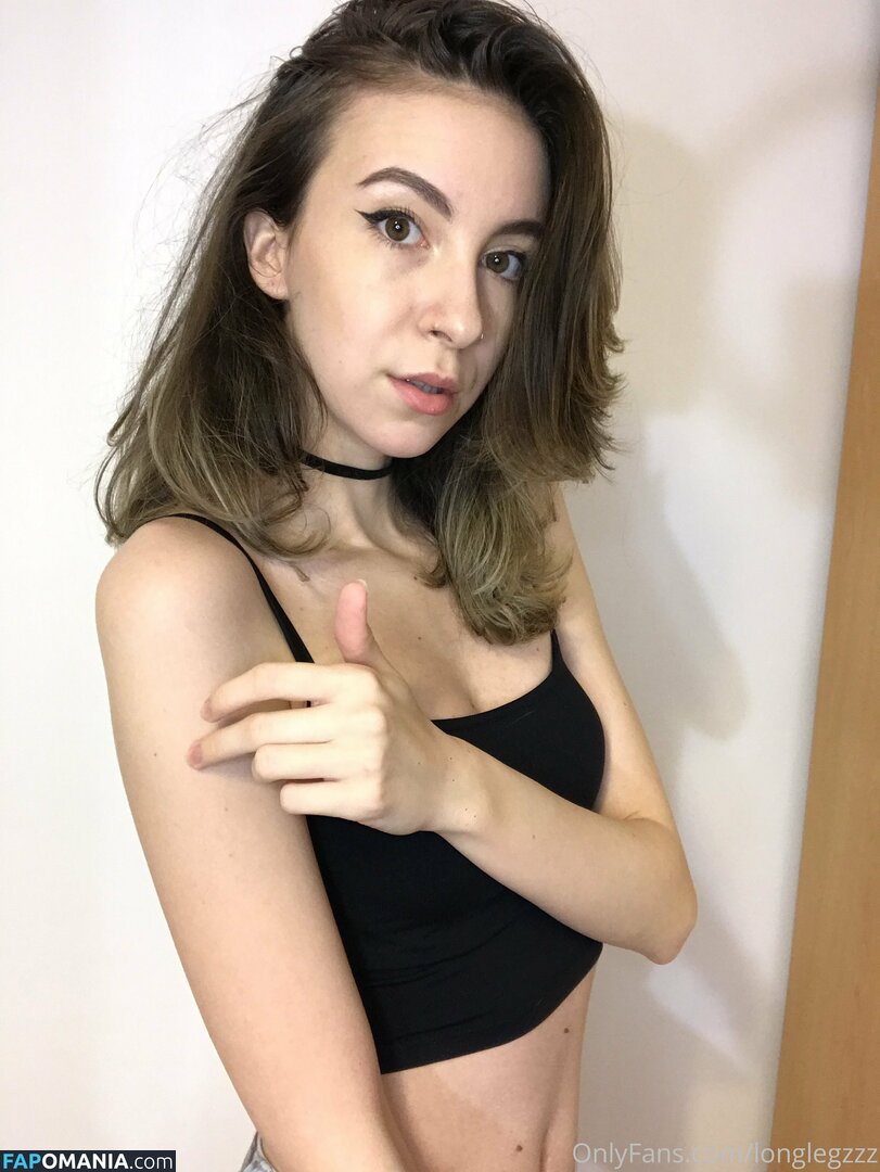 Longlegzzz / long-legzzz / nonkuh_mtshali Nud OnlyFans  Fotografie scursă #9