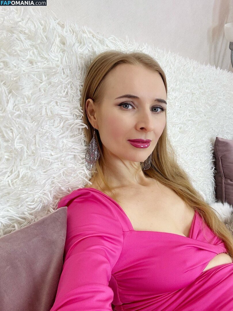 LoraColins / LoraColinz / LoraCollier / lora.colins Nud OnlyFans  Fotografie scursă #20