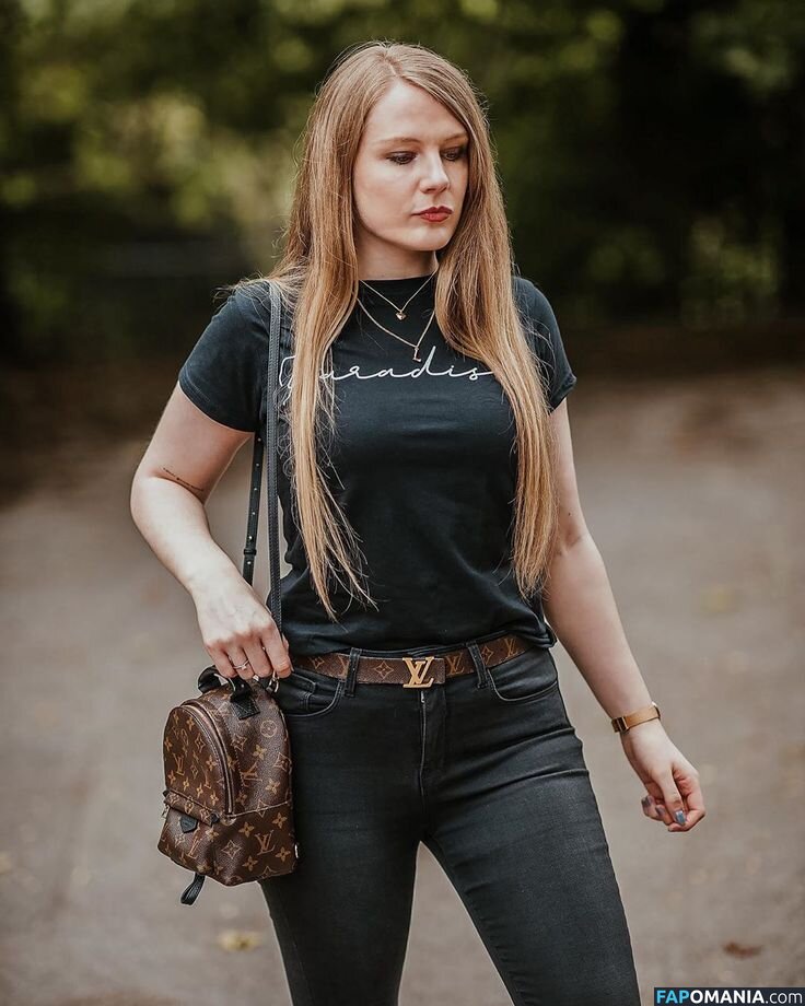 Lorna Burford Nud OnlyFans  Fotografie scursă #10