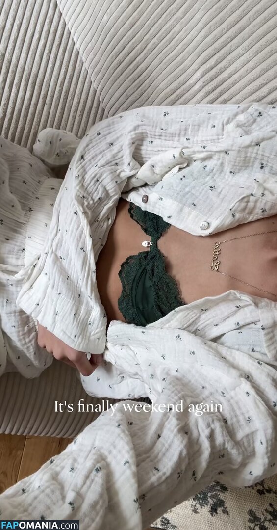 Lotta Emilie Stichler / lottastichler Nud OnlyFans  Fotografie scursă #9
