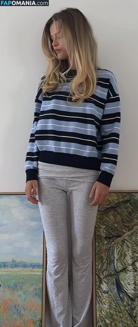 Lotta Emilie Stichler / lottastichler Nud OnlyFans  Fotografie scursă #11