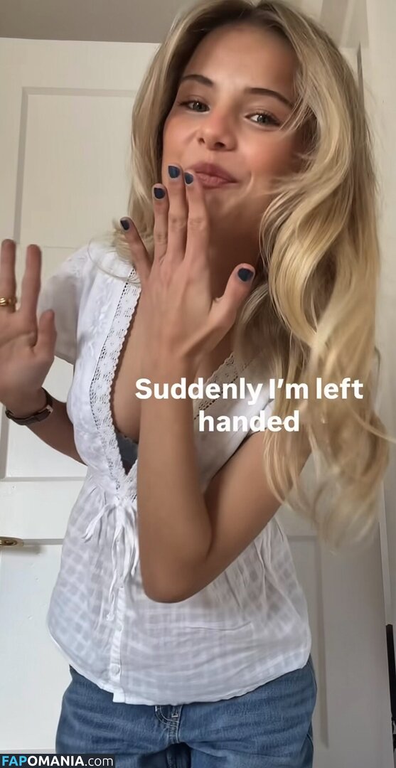 Lotta Emilie Stichler / lottastichler Nud OnlyFans  Fotografie scursă #17
