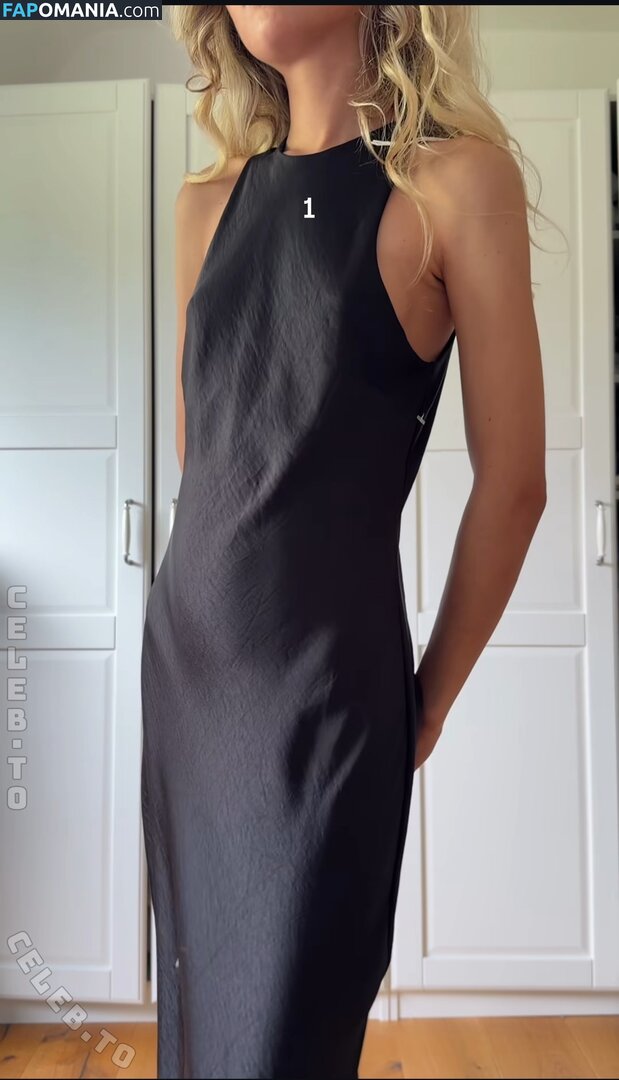 Lotta Emilie Stichler / lottastichler Nud OnlyFans  Fotografie scursă #44