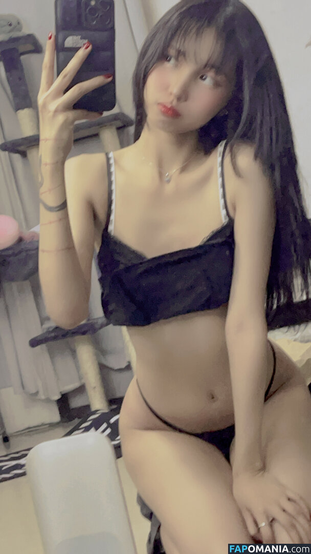 Lilith / Lou Aenlle / llthidk Nud OnlyFans  Fotografie scursă #99