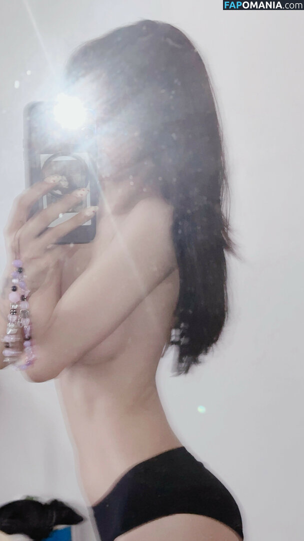 Lilith / Lou Aenlle / llthidk Nud OnlyFans  Fotografie scursă #161