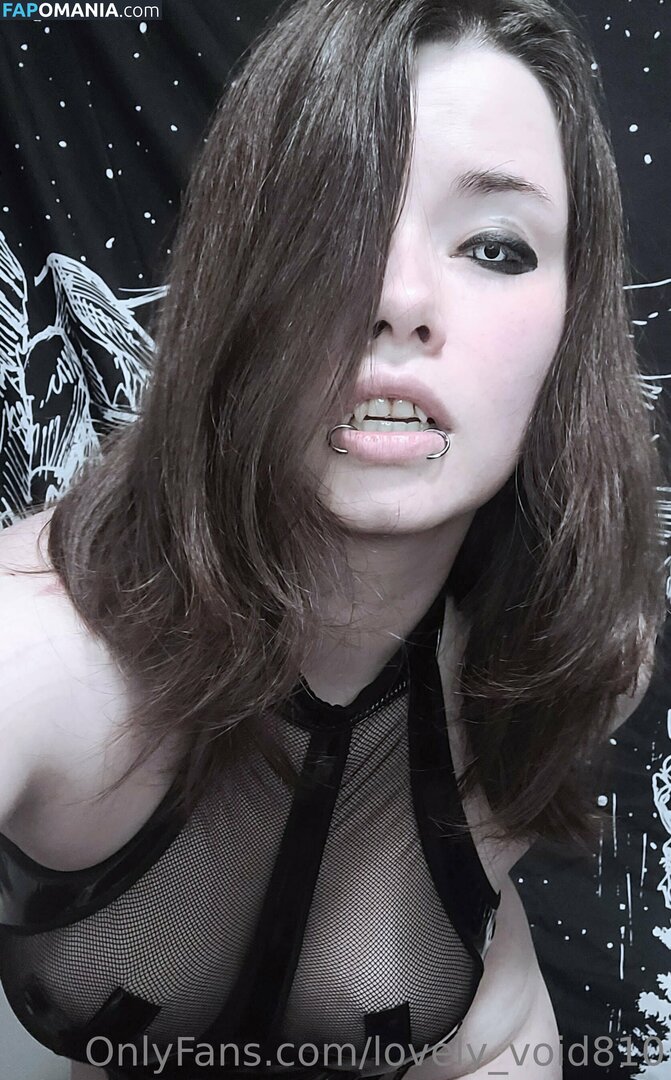 Lovely_Void810 / lovely_dove_17 Nud OnlyFans  Fotografie scursă #2