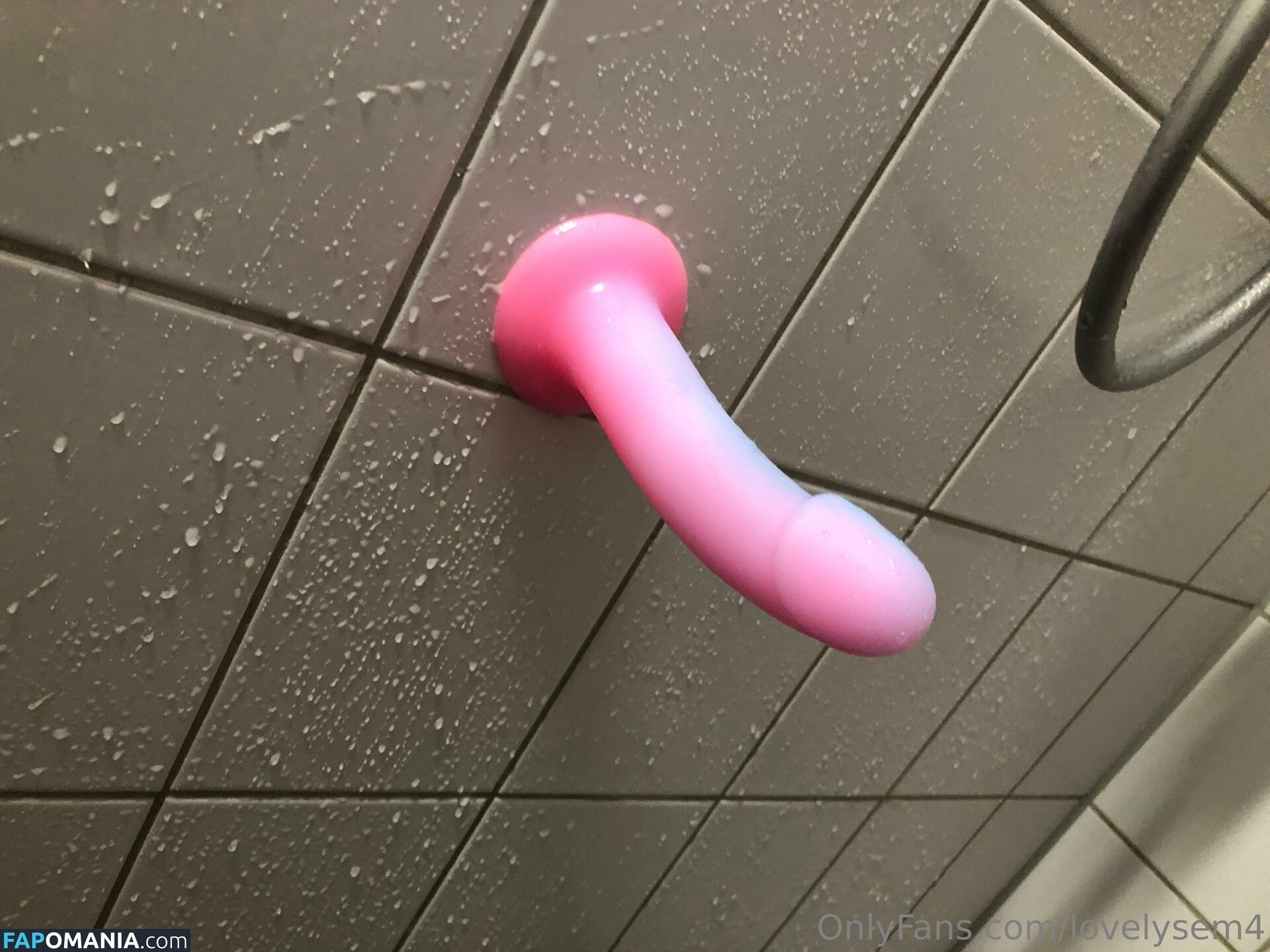 lovelysem4 / lovelyyecenia Nud OnlyFans  Fotografie scursă #8