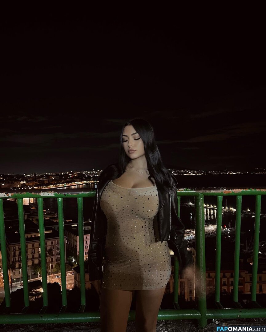 _lucrexiia._ Nud OnlyFans  Fotografie scursă #22