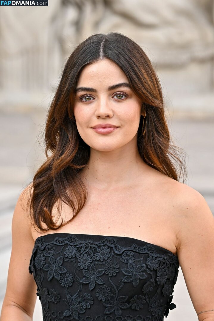 Lucy Hale / lucyhale Nud OnlyFans  Fotografie scursă #256