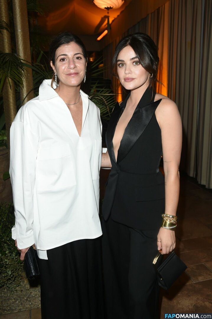 Lucy Hale / lucyhale Nud OnlyFans  Fotografie scursă #298