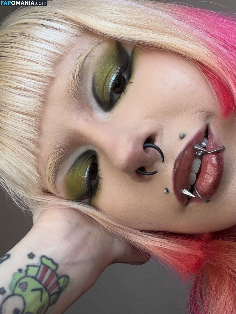 Luh Setra / luhsetraoficial Nud OnlyFans  Fotografie scursă #1