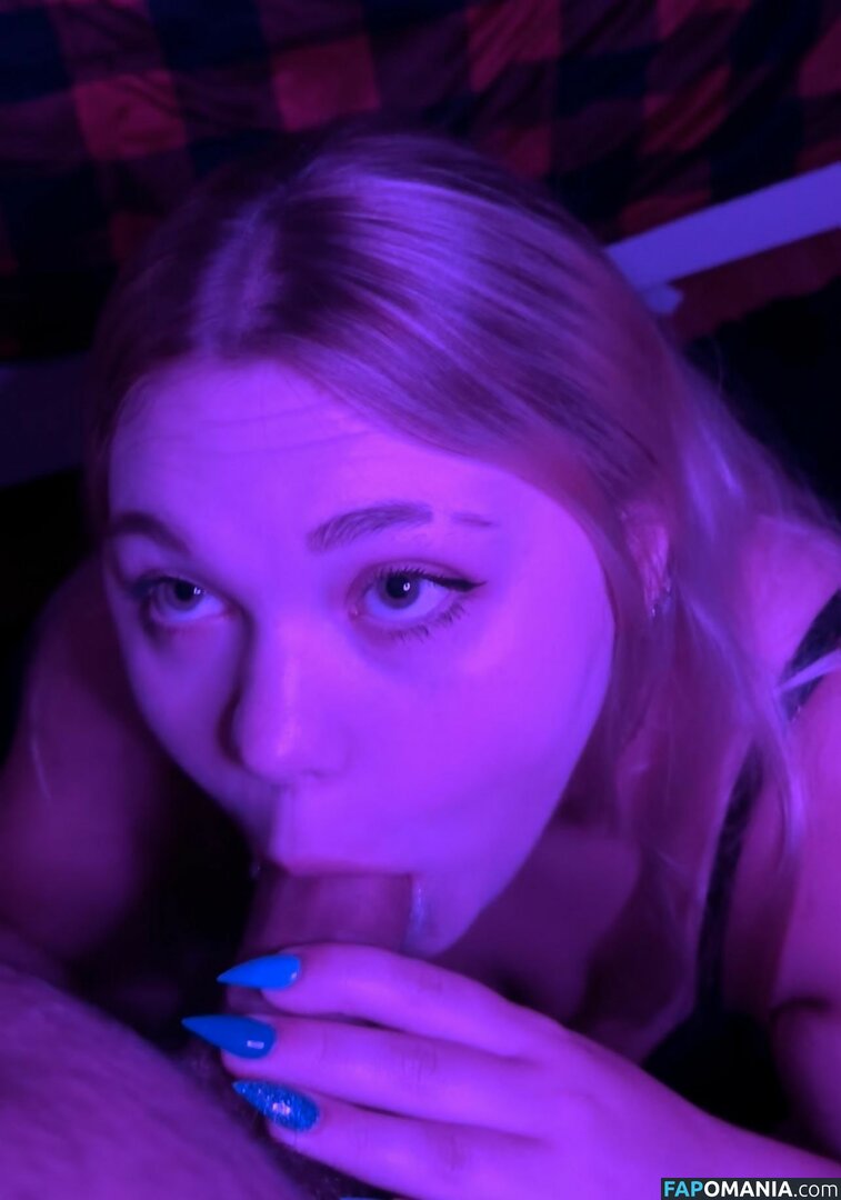 Lxves / lxves._ Nud OnlyFans  Fotografie scursă #23