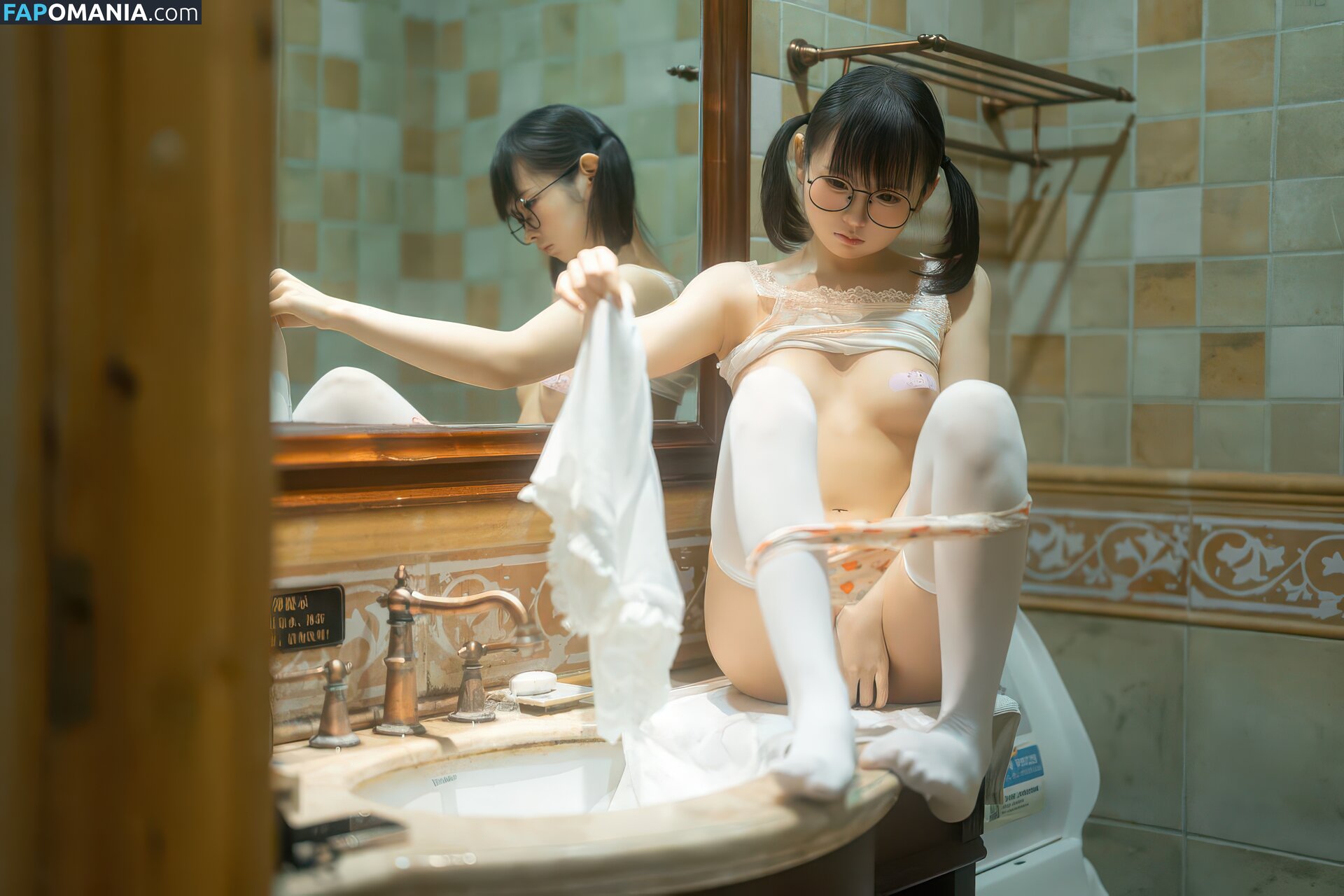 LynnLi7698 / 学徒林恩 / 幼水铃衣 / 幼水铃衣m Nud OnlyFans  Fotografie scursă #4