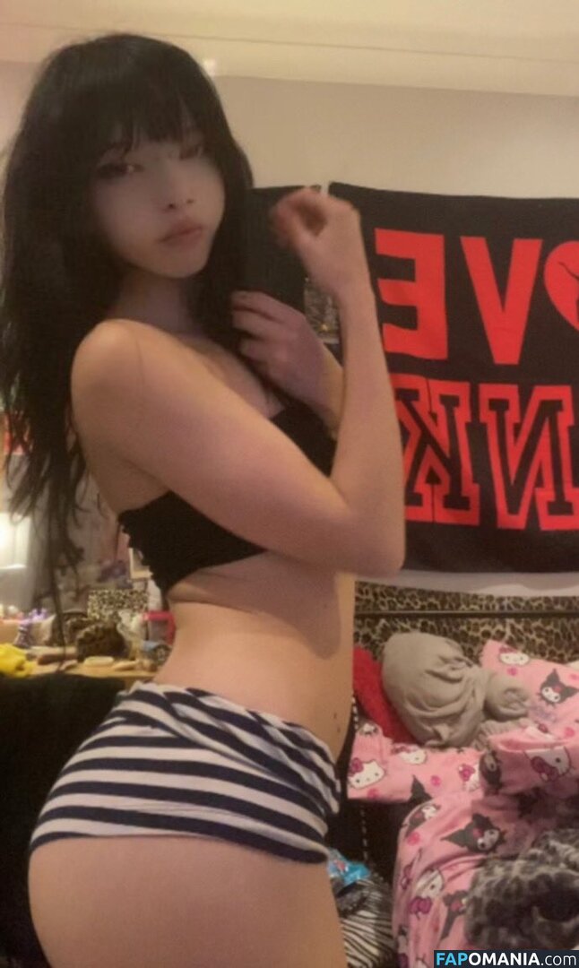 Lyraleafs / lyrafaelovesyou Nud OnlyFans  Fotografie scursă #3
