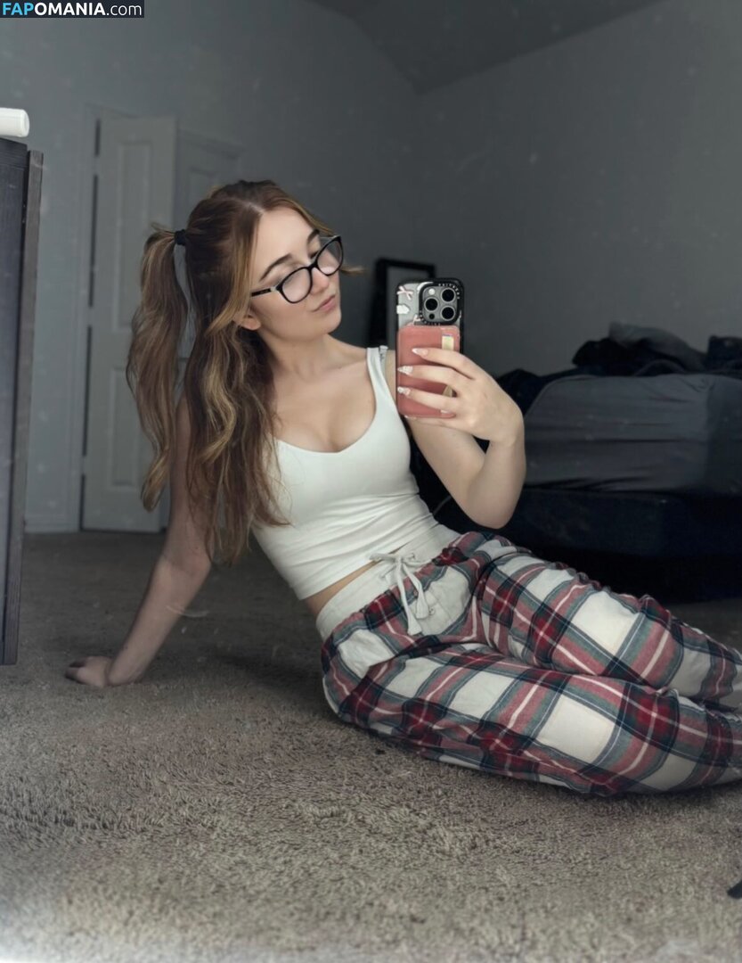 Lyssaurora Nud OnlyFans  Fotografie scursă #269