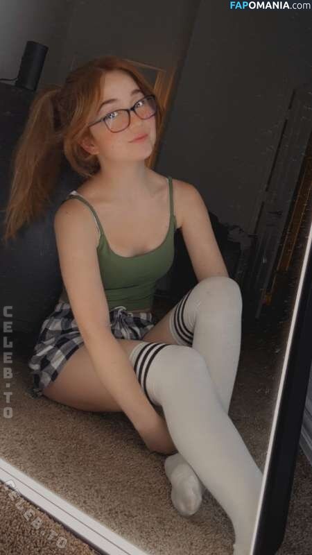 Lyssaurora / https: Nud OnlyFans  Fotografie scursă #339