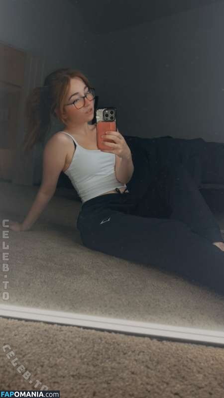Lyssaurora / https: Nud OnlyFans  Fotografie scursă #359