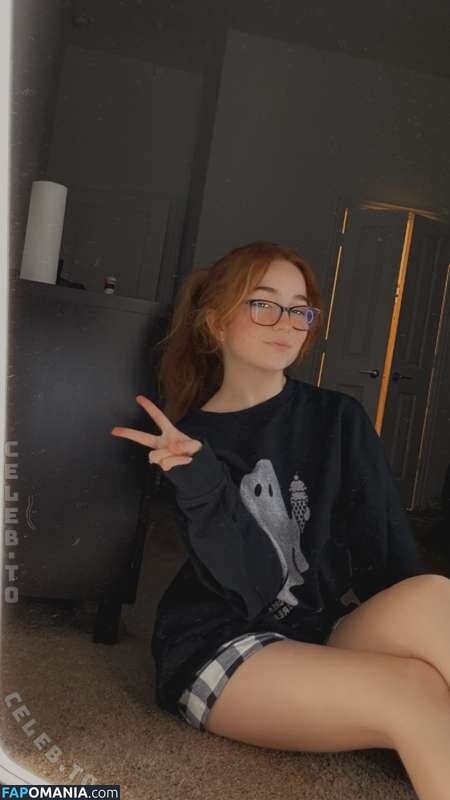 Lyssaurora / https: Nud OnlyFans  Fotografie scursă #379