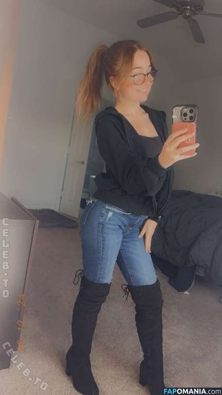 Lyssaurora / https: Nud OnlyFans  Fotografie scursă #396