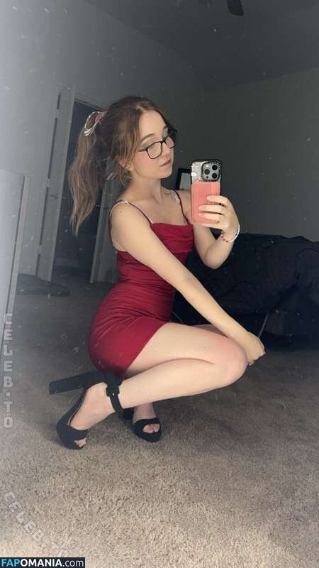 Lyssaurora / https: Nud OnlyFans  Fotografie scursă #411