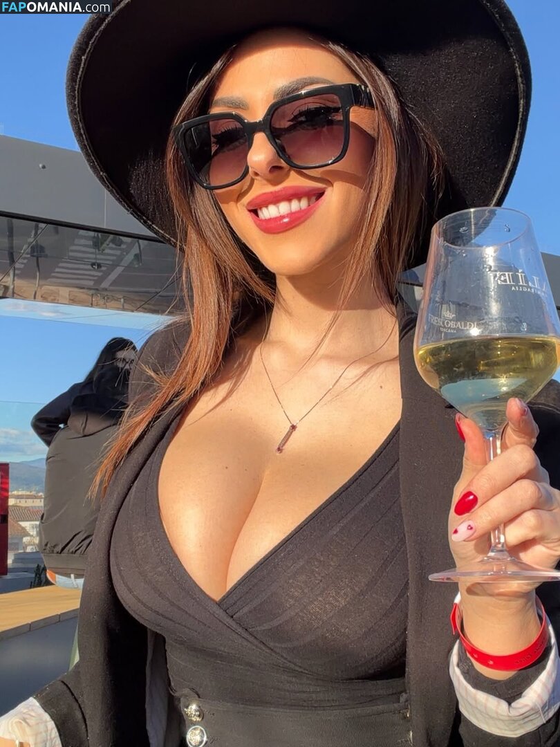 Maddalena Cabizzosu / madame_x_93 / madamex93 Nud OnlyFans  Fotografie scursă #13