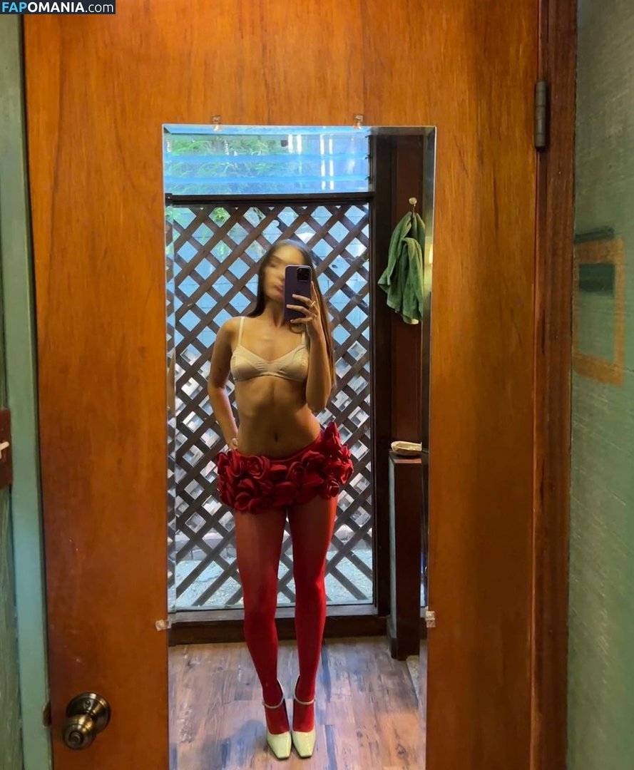 Maddie Ziegler / maddieziegler Nud OnlyFans  Fotografie scursă #5