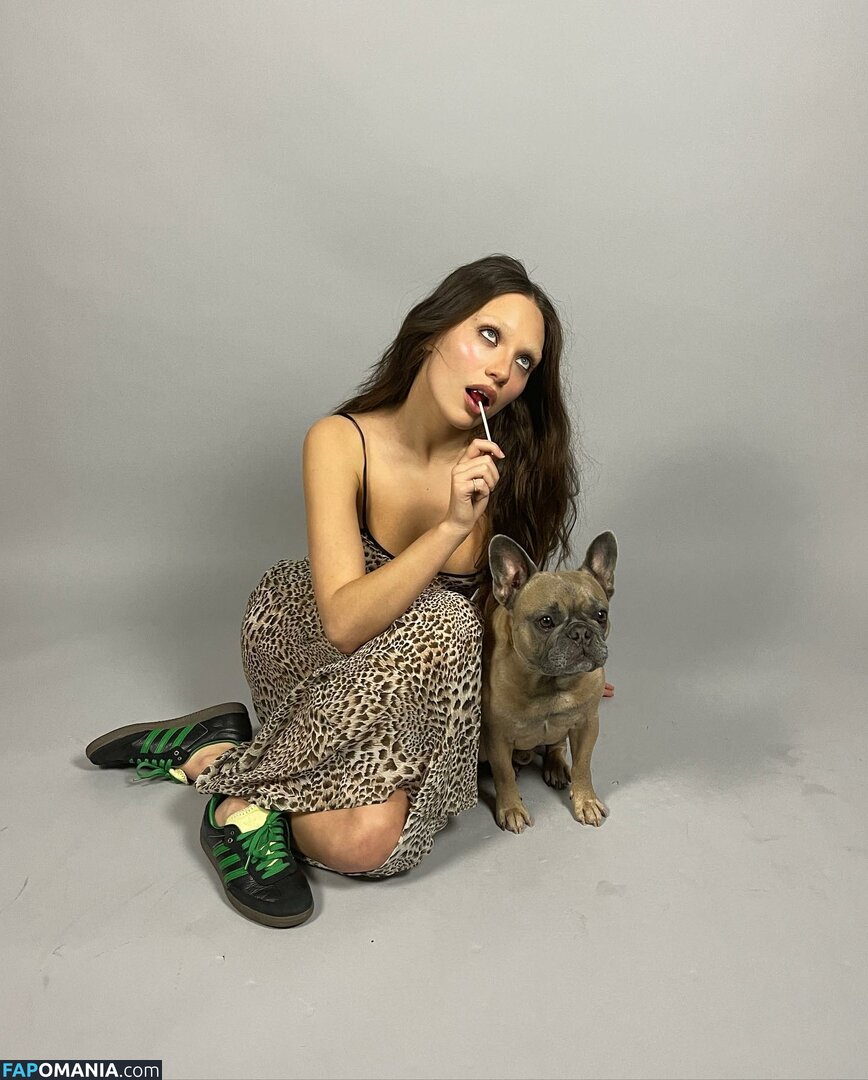 Maddie Ziegler / maddieziegler Nud OnlyFans  Fotografie scursă #465