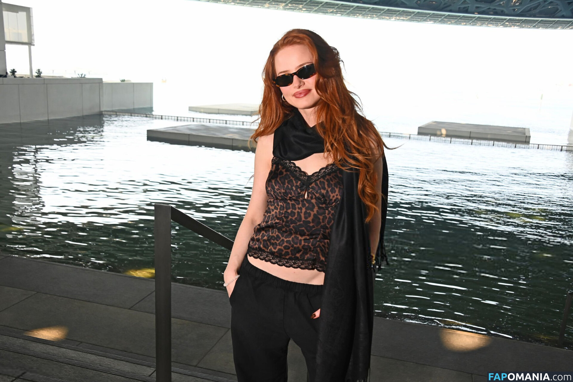 Madelaine Petsch / madelame Nud OnlyFans  Fotografie scursă #12