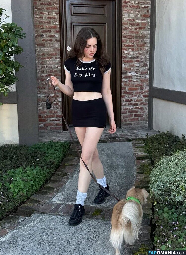 Madeleine Byrne / madeleinebyrnee Nud OnlyFans  Fotografie scursă #12