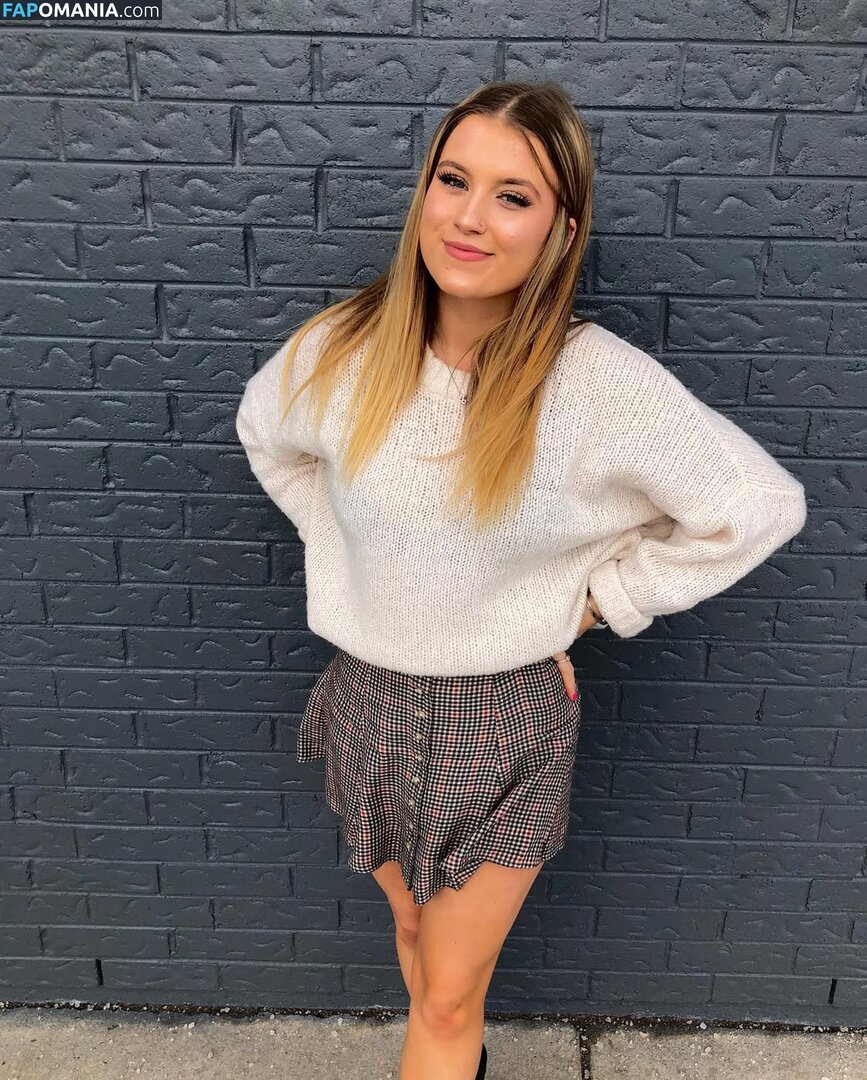 Madisun Sullivan / https: / madisunsky3 / madisunsullivan Nud OnlyFans  Fotografie scursă #34