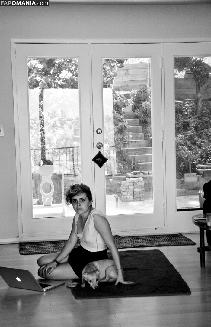 Mae Whitman / mistergarf Nud OnlyFans  Fotografie scursă #1