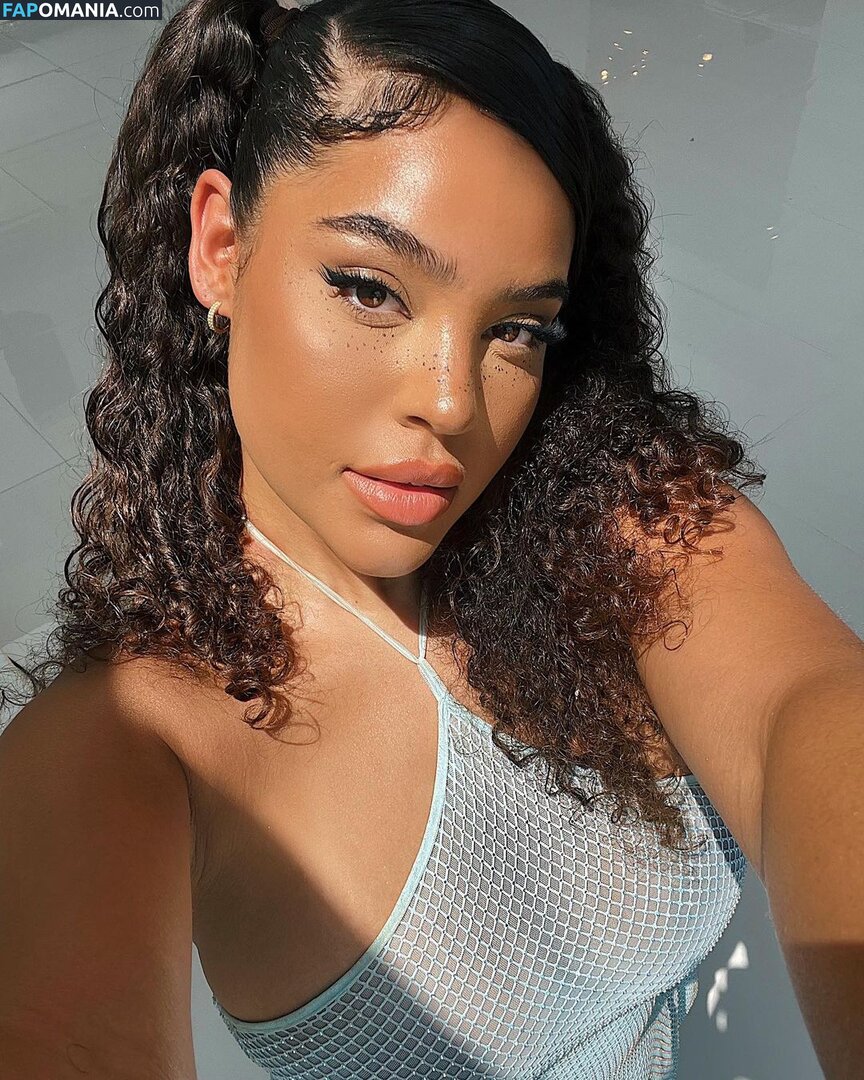 Malaika Terry / malaikaterry / malaikaterryy Nud OnlyFans  Fotografie scursă #387