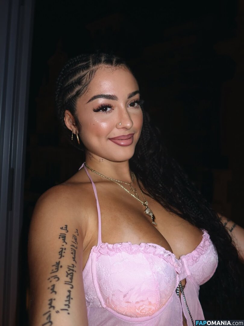 Malu Trevejo / malutrevejo / malutrevejo18 Nud OnlyFans  Fotografie scursă #117
