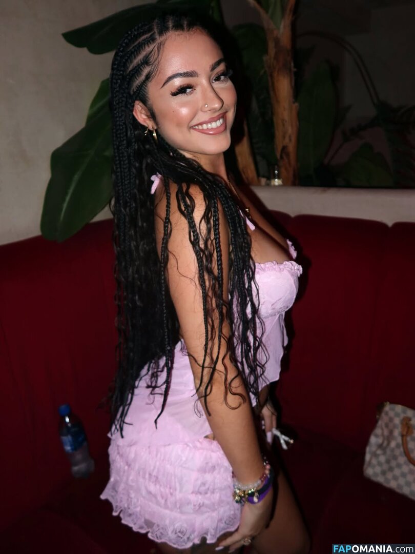 Malu Trevejo / malutrevejo / malutrevejo18 Nud OnlyFans  Fotografie scursă #119