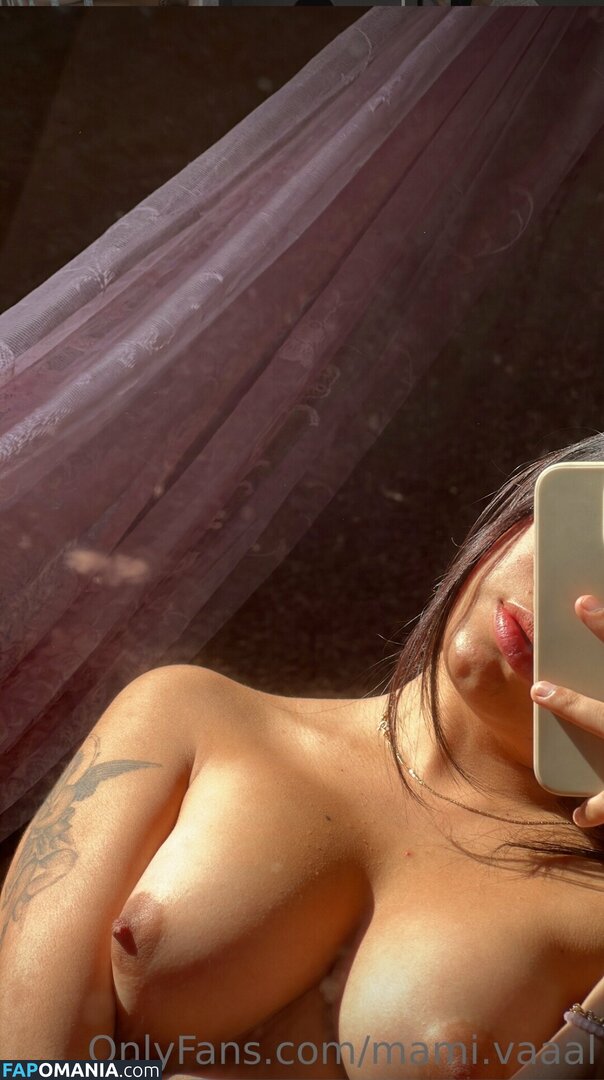 Mami.vaaal / _baby.vaaal_ / baby.vaaal Nud OnlyFans  Fotografie scursă #16