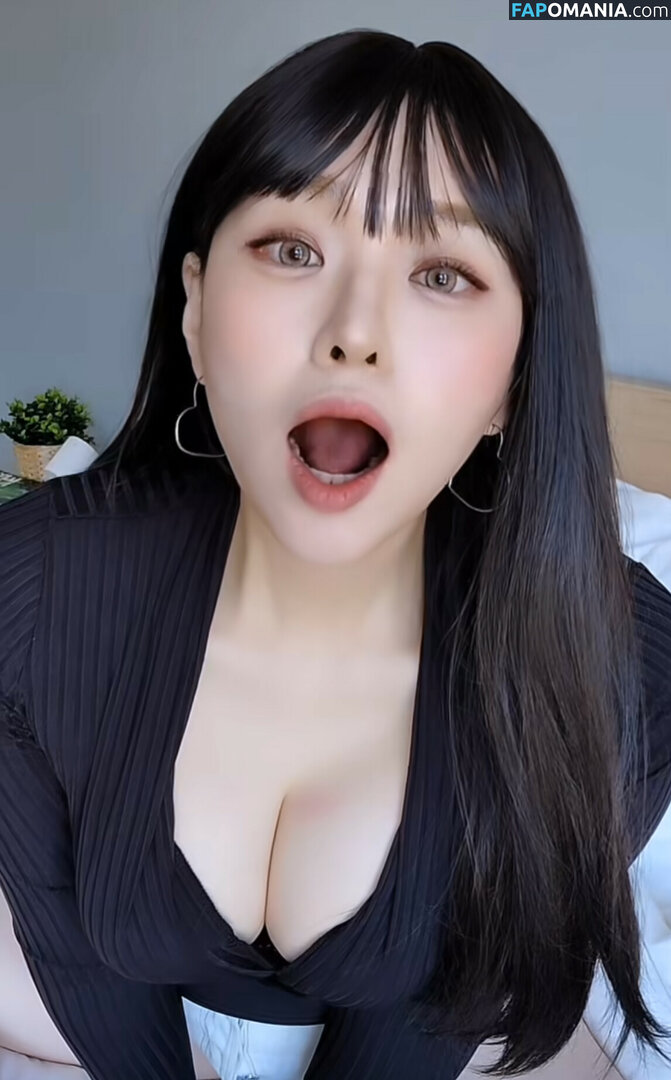 Maple's Syrups / Maple.oh / mable.oh Nud OnlyFans  Fotografie scursă #1