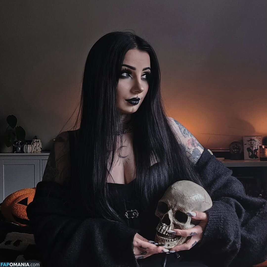 Marciasrarcia / Marta M. Nud OnlyFans  Fotografie scursă #2